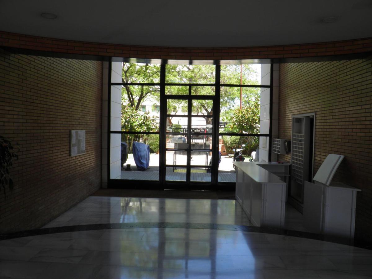 Apartamento Fibes-Congresos Parking Gratis Seville Exterior photo